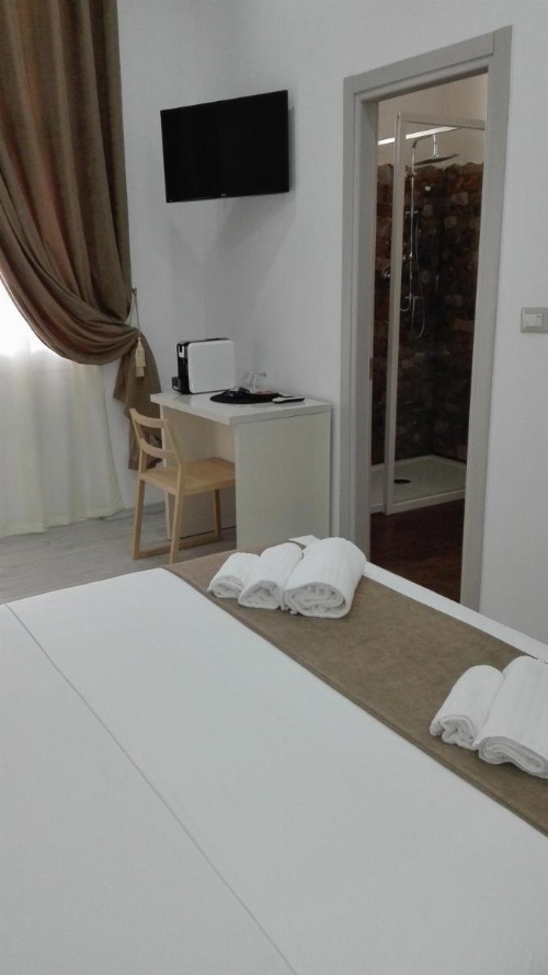 Brilliant Camere image 20